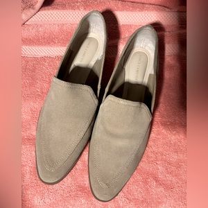 ***NOT FOR SALE***
Vince Camuto Suede shoes